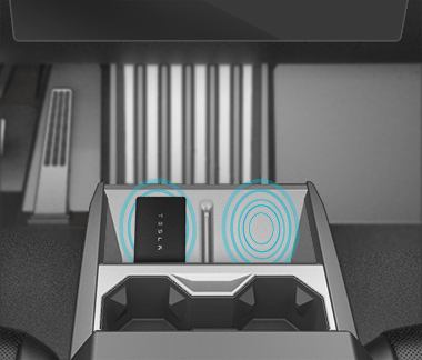 Llave de tarjeta con círculos concéntricos en la consola central