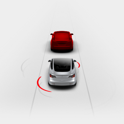 Screenshot of the detected vehicle in front of the Tesla highlighted in red