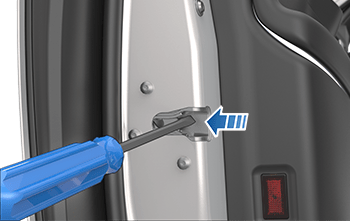 Vytáhněte ovladač dveří pomocí šroubováku